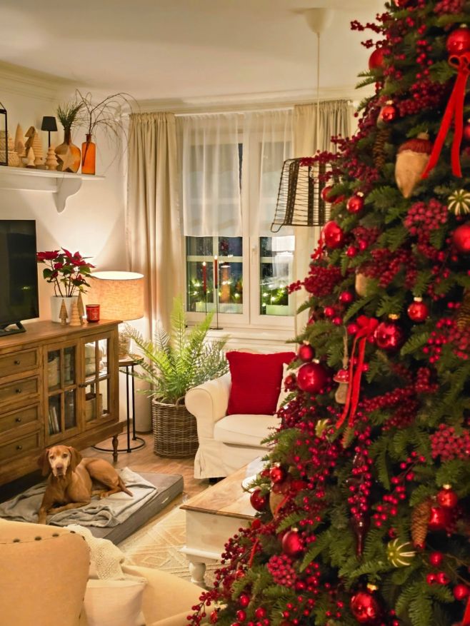 Přátelé hezký večer všem, pomalu, ale jistě, a za pár dní je po všem, vždy to tak uteče. Miluju ty večery a vlastně celé...